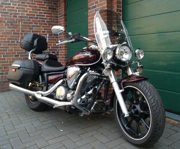 YAMAHA XVS 950 A Midnight Star